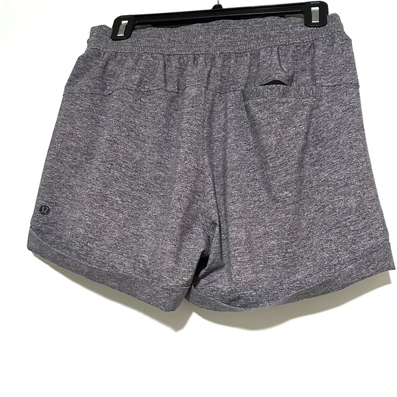Lululemon Spring Break Away Short *4-way Stretch 3" Size 6 - Picture 6 of 7